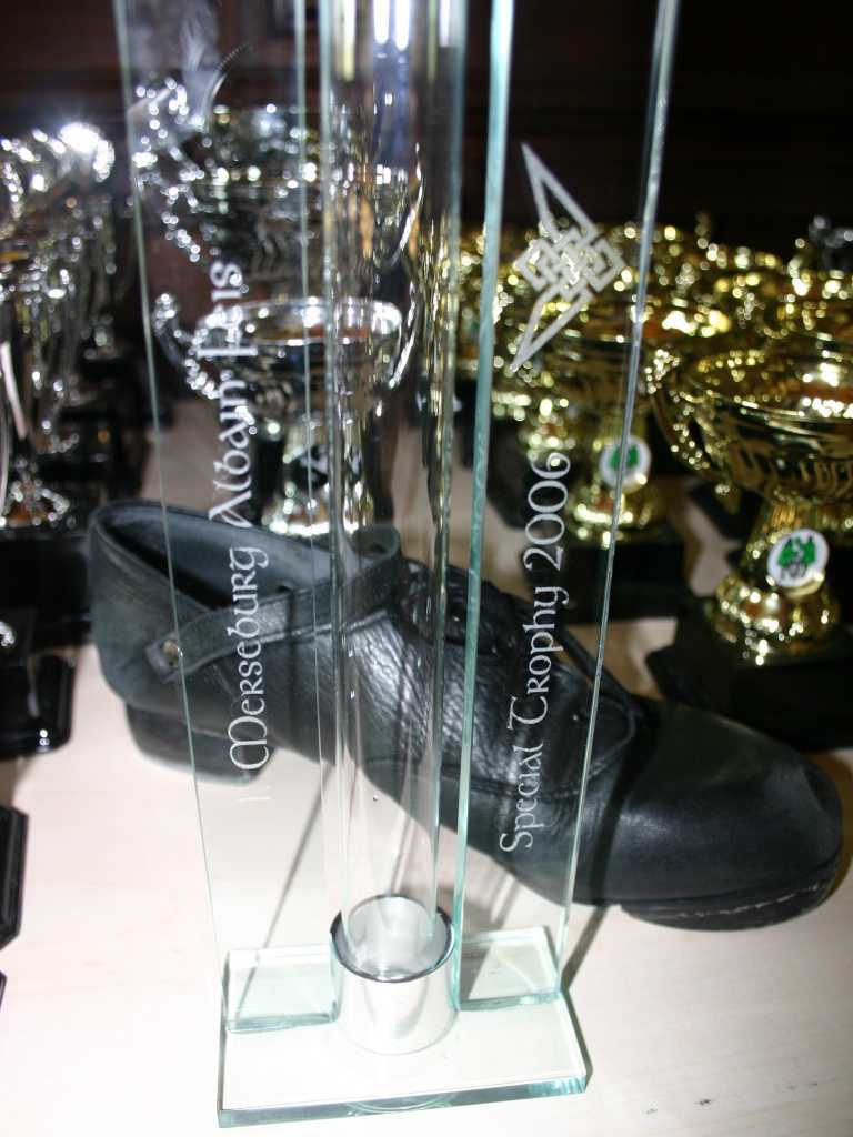 Glas