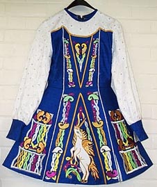 Kleid 318, Vorderseite