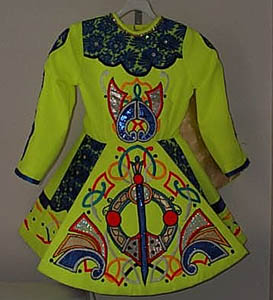 Kleid 324, Vorderseite