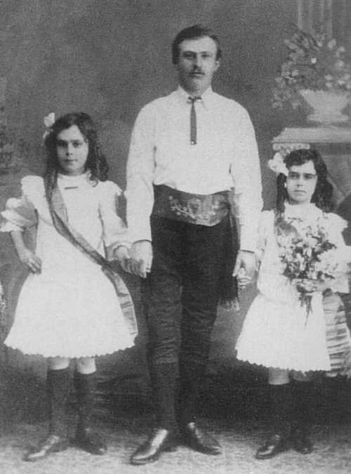 Harry Whitty und seine Schülerinnen, die McAneamey-Schwestern, Auckland, New Zealand, 1908