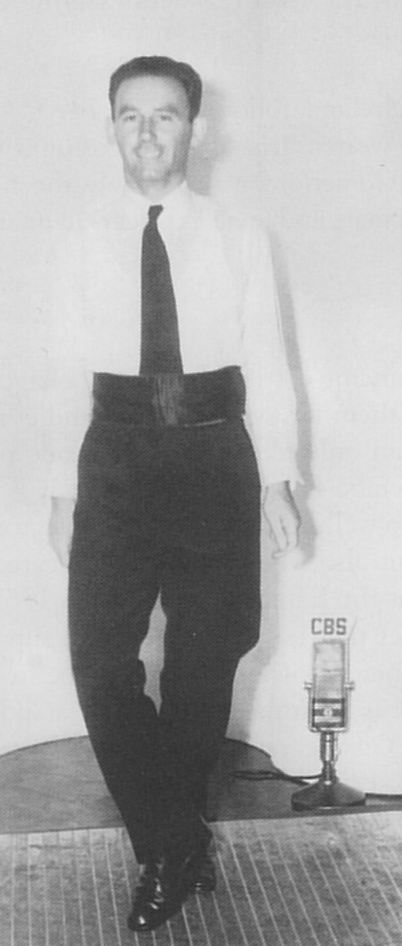 Tomás Ó Faircheallaigh tanzt in der Major Bowe Radio Show in New York, 1939