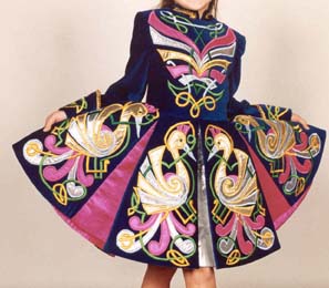 Knotenmuster und Vögel, 2003